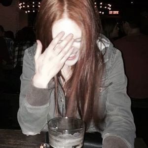 Meet your Posher, Cassandra